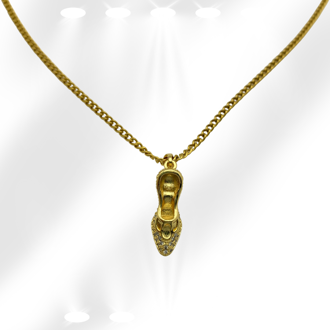 Modische Schuh-Halskette